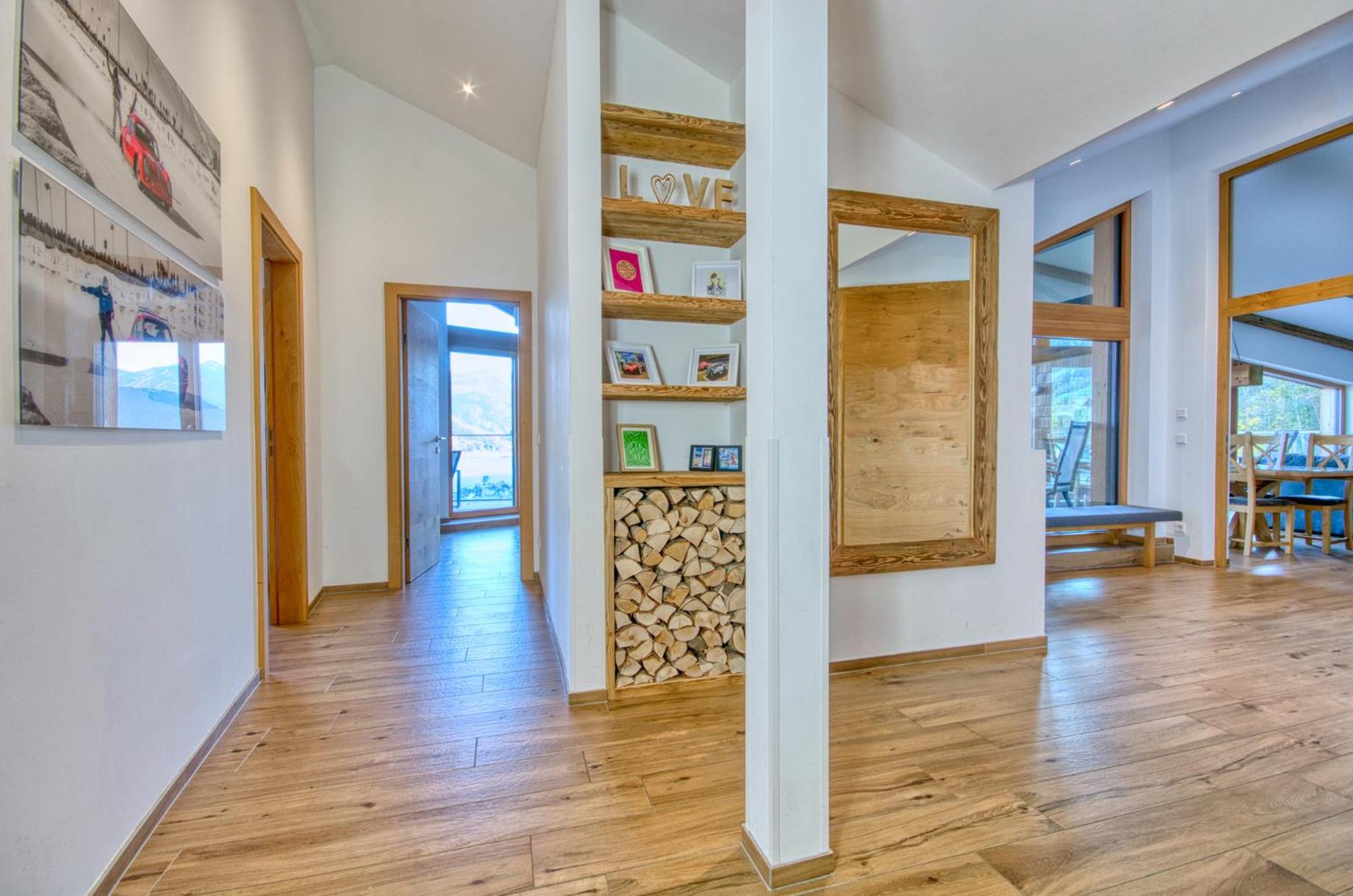 Eagles Nest - by Alpen Apartments