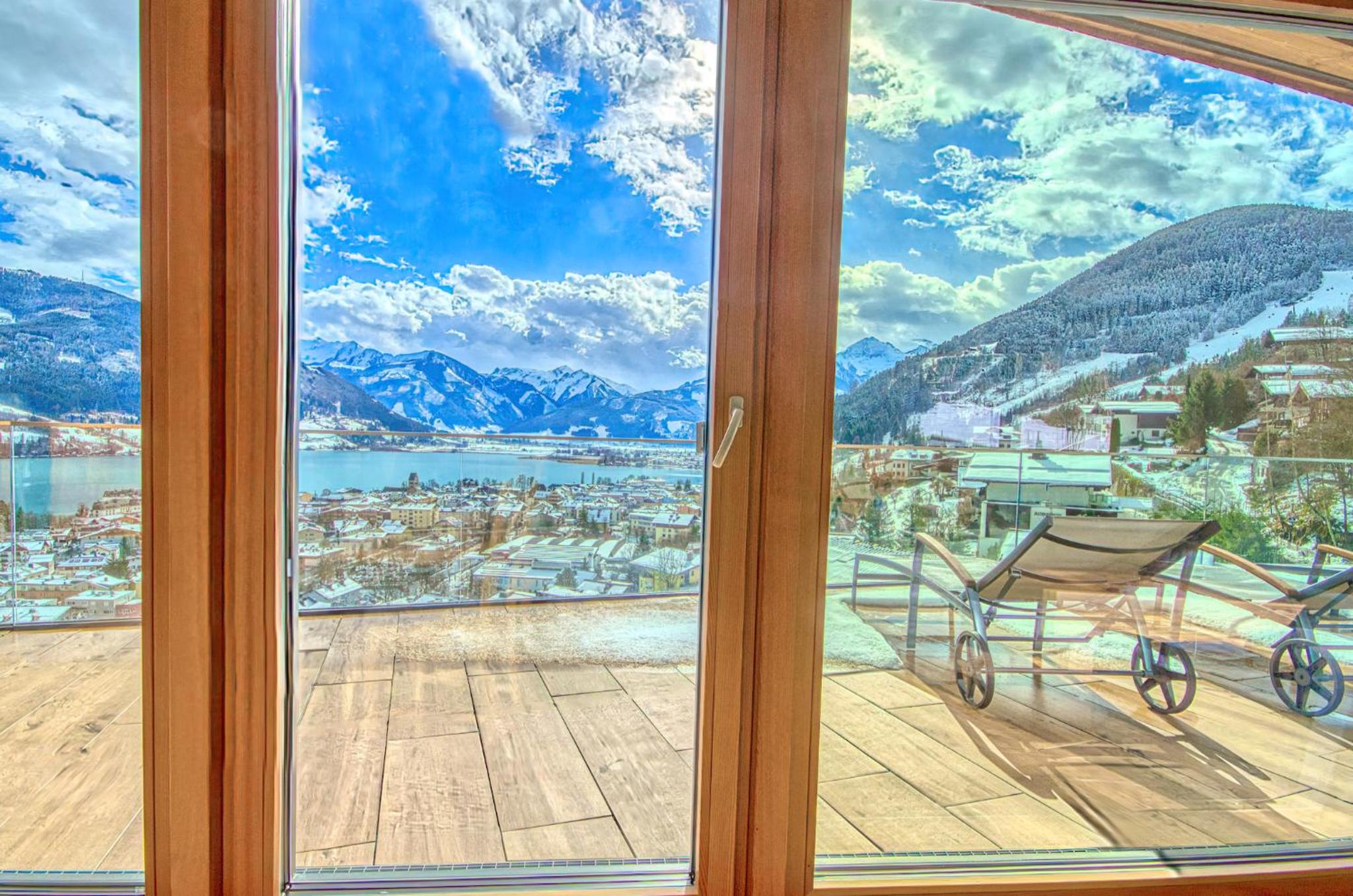 Eagles Nest - by Alpen Apartments