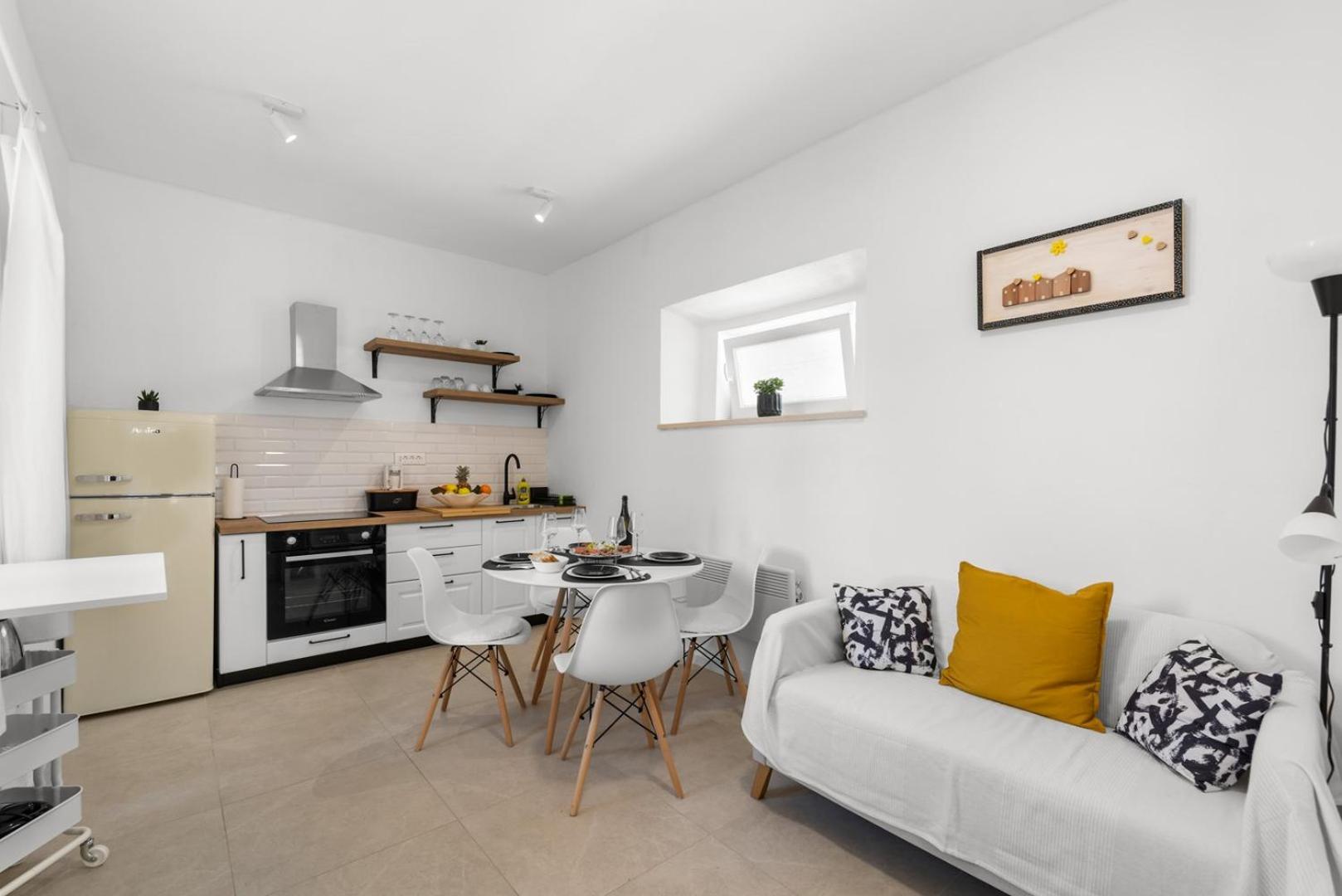 Apartment Paola