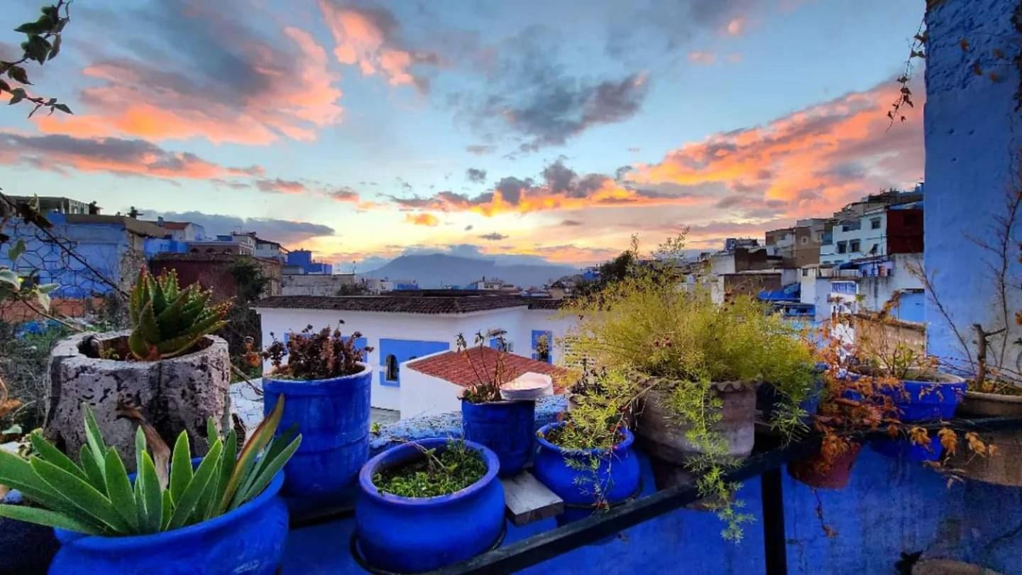 Hotel Splendid traditioanal house in the main square - Image 1