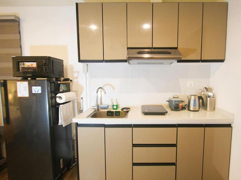 Air Conditioned Studio Unit in Megatower 4 view 5
