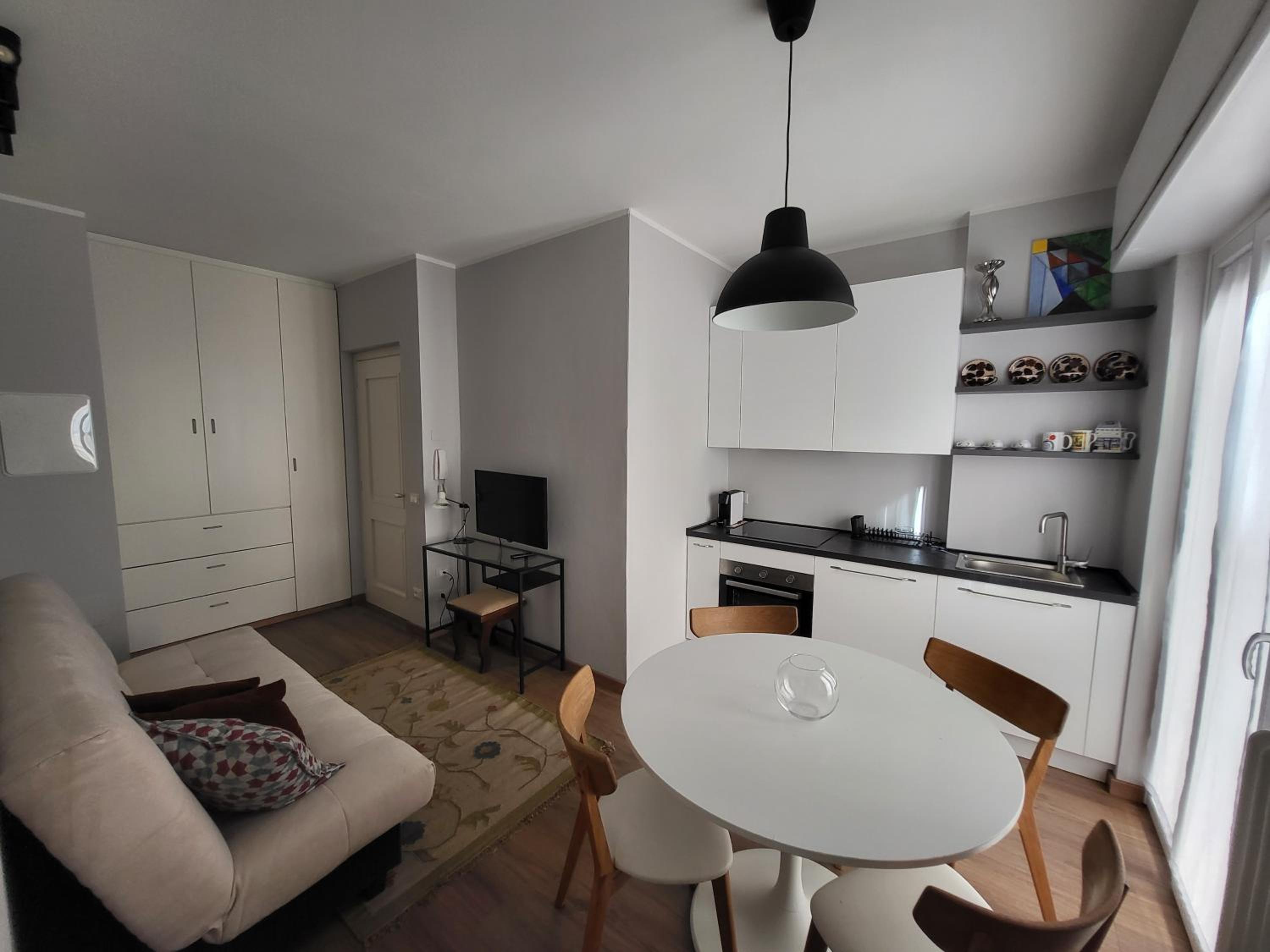 Central Apartments Domodossola