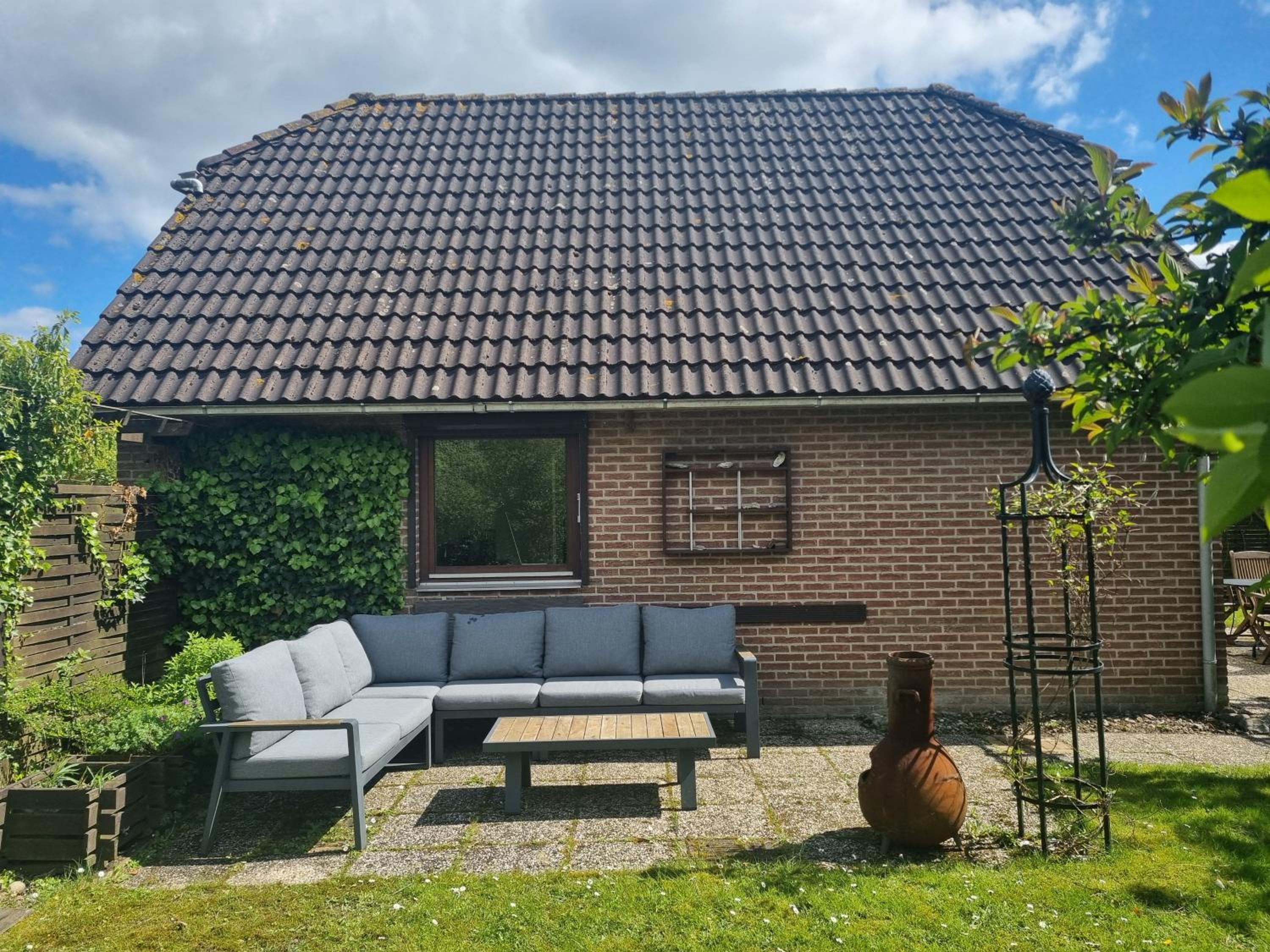 6 persoons ruime vrijstaande vakantiewoning aan Veerse meer view 3