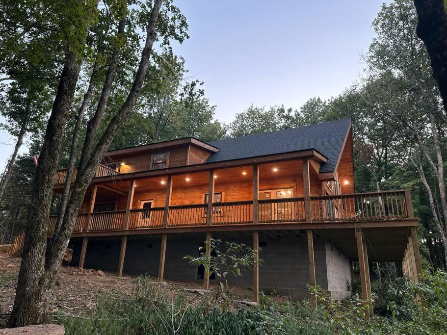 Jasper Mountain Lodge