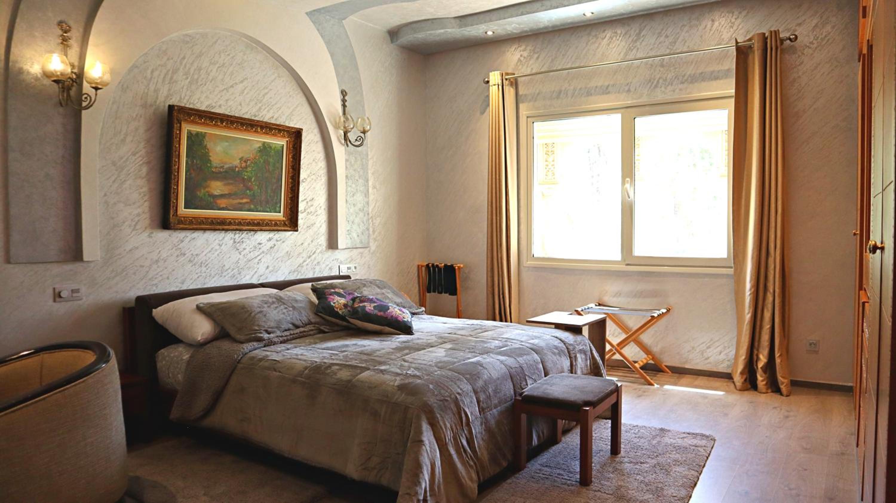 hotel room