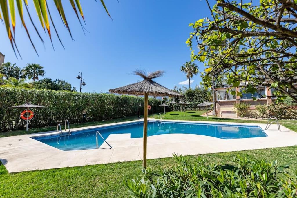 Perfect apartment on beach near Estepona RDR340 view 2