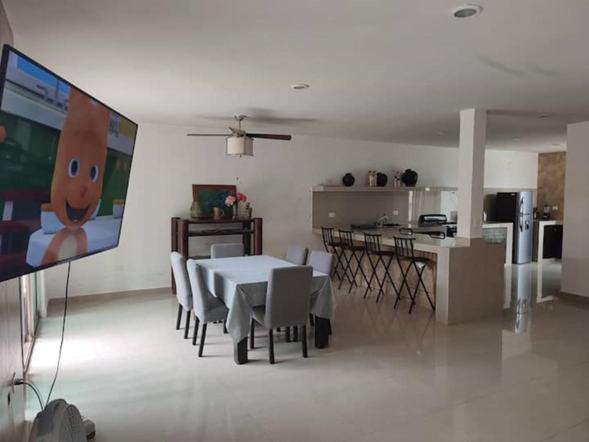 Casa con amplios espacios