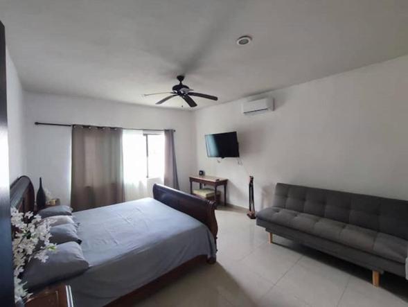Casa con amplios espacios