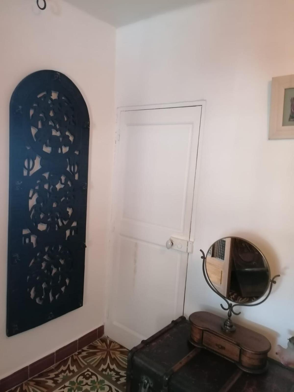 Maison de charme ou chambre paisible proche calanques et centre La Ciotat