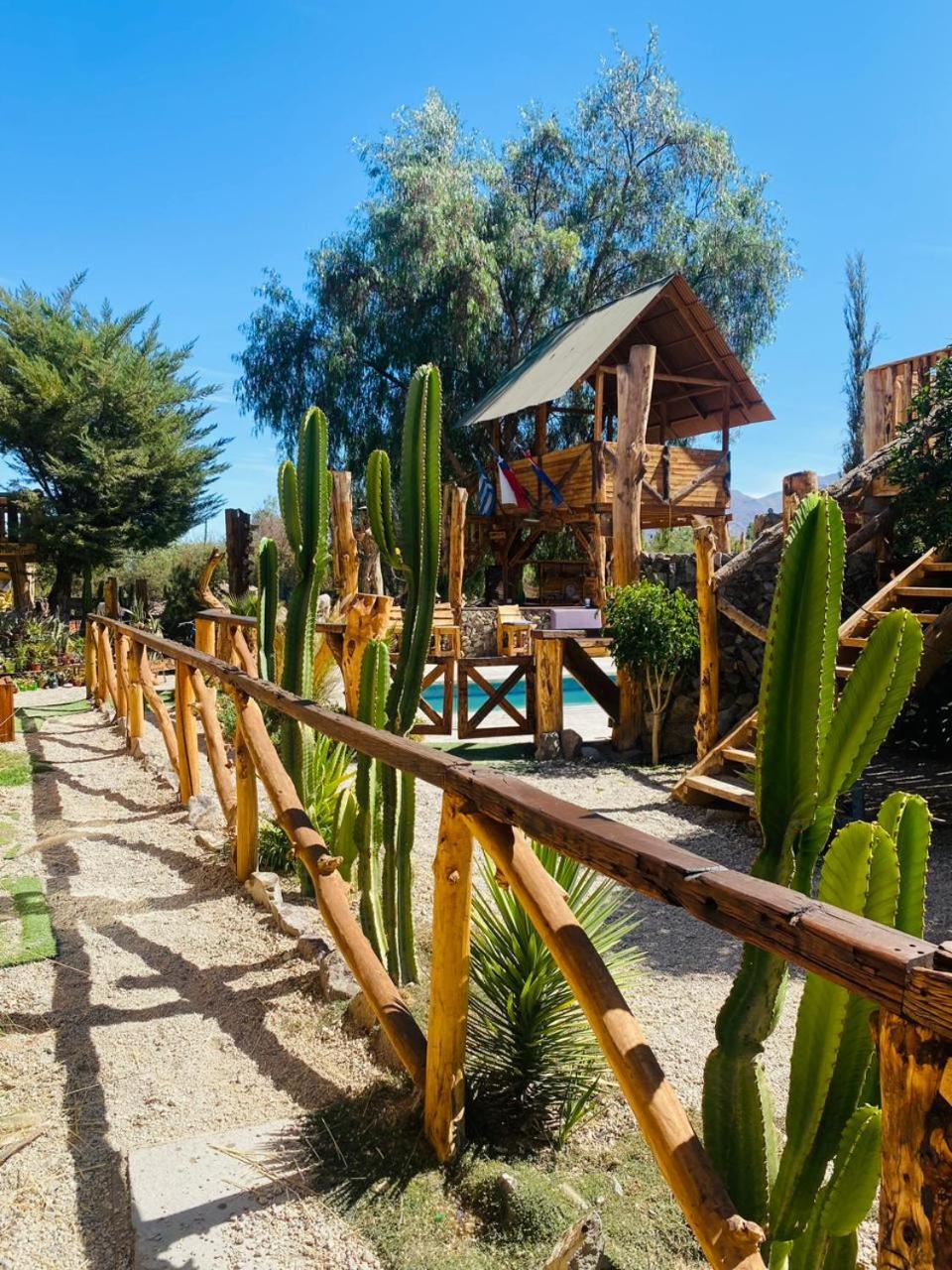 Cabañas Rusticas Olimpus del Elqui