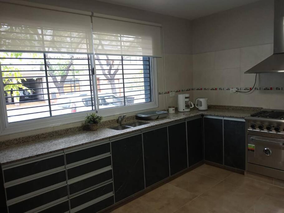Moderno complejo de 10 suites cerca de Arístides