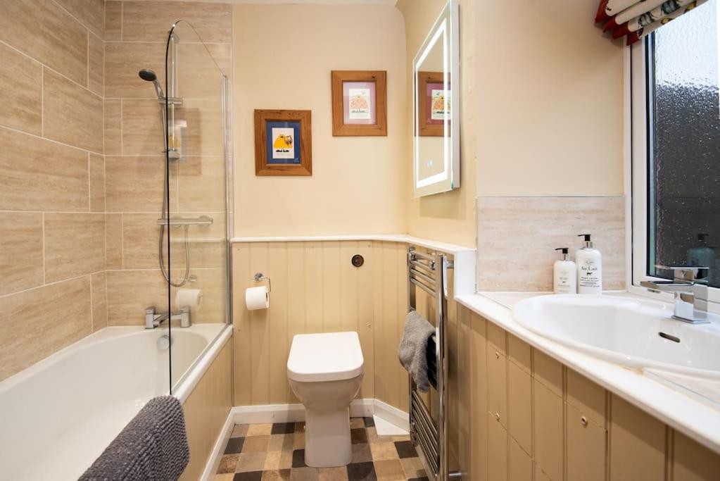 Crofters Cottage, Press Mains Farm Cottage - Dog friendly view 5