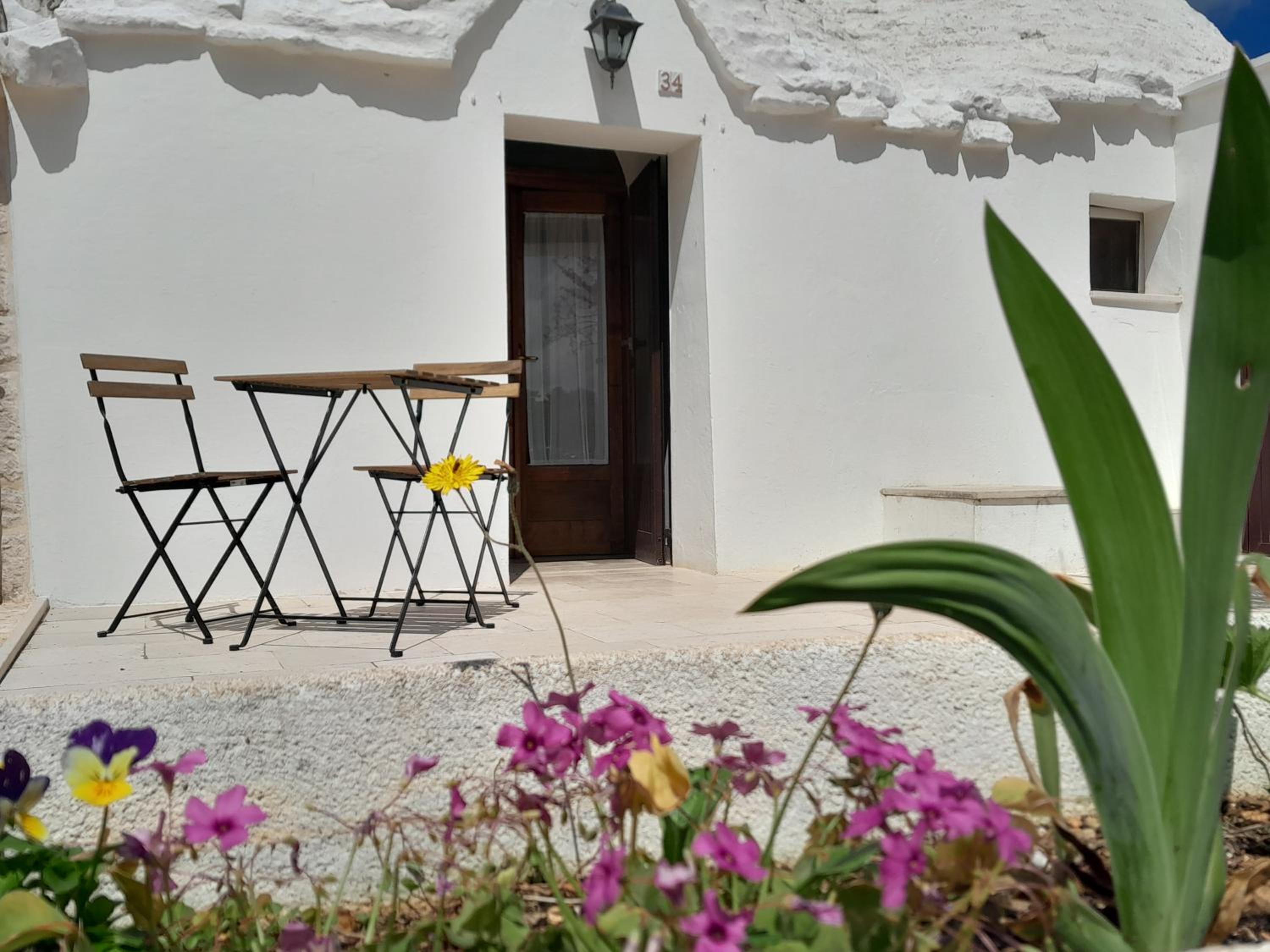 Trullo Il Giglio view 3