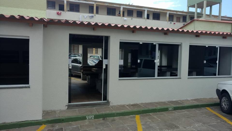 Apartamento Vista para Beira-Mar e Calçadão centro de Tramandaí