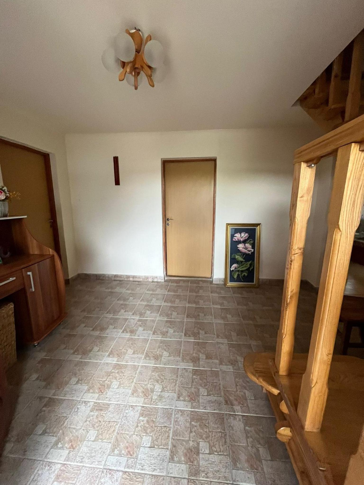 Cheerful 5-bedroom house close to Baile Felix 19km view 2