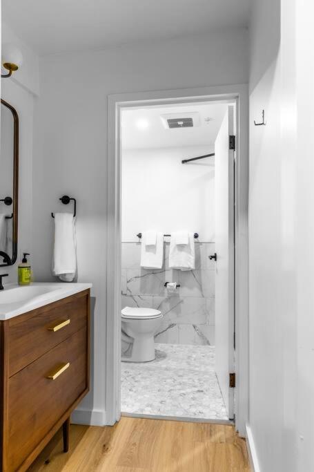 King Bed, The Phenix Historic Hotel, Spacious, Room # 406