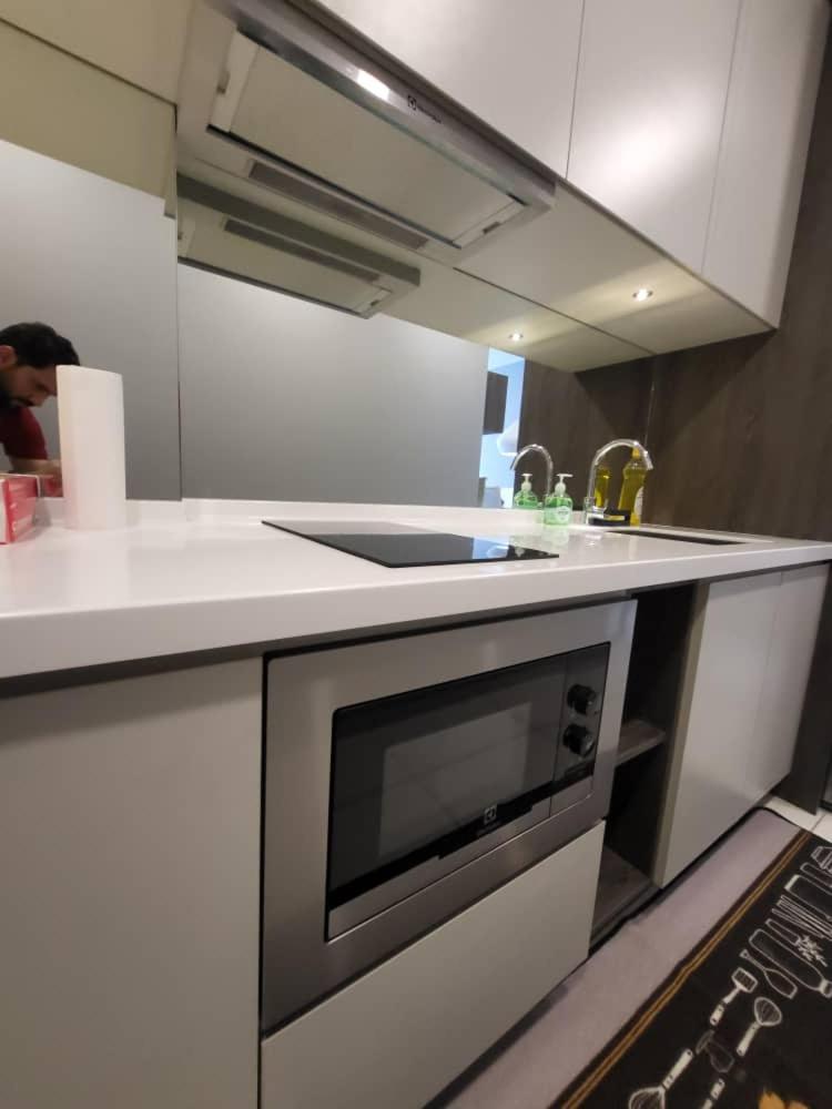 Modern And Cozy Robertson Apartment Bukit-Bintang City Centre
