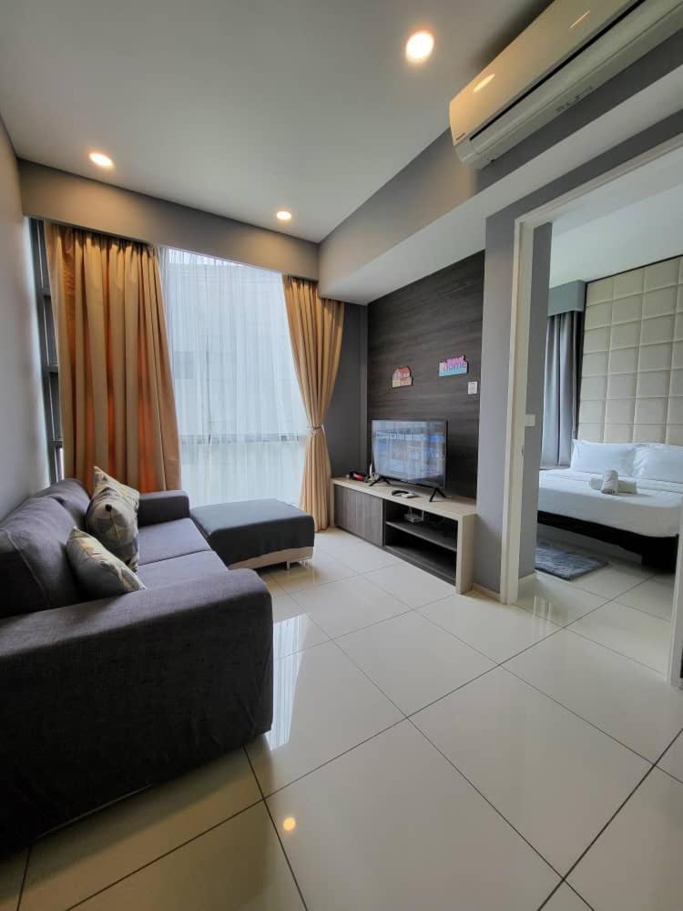 Modern And Cozy Robertson Apartment Bukit-Bintang City Centre