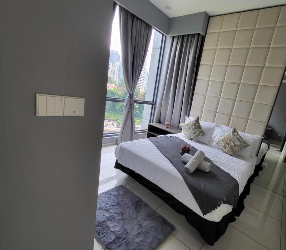 Modern And Cozy Robertson Apartment Bukit-Bintang City Centre