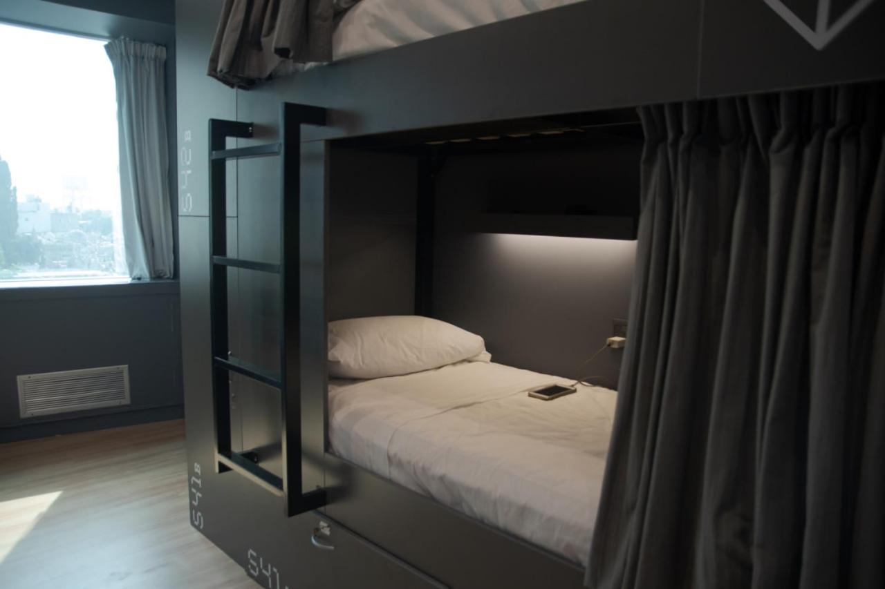 MONS hostel
