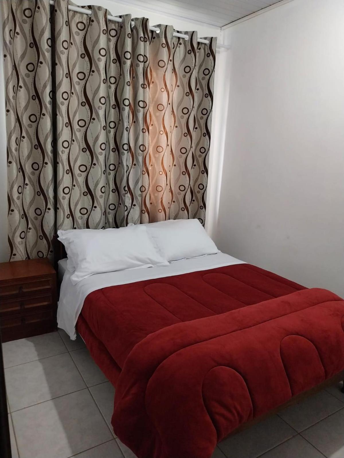 Super Casa I Apto 4 Quartos no Centro