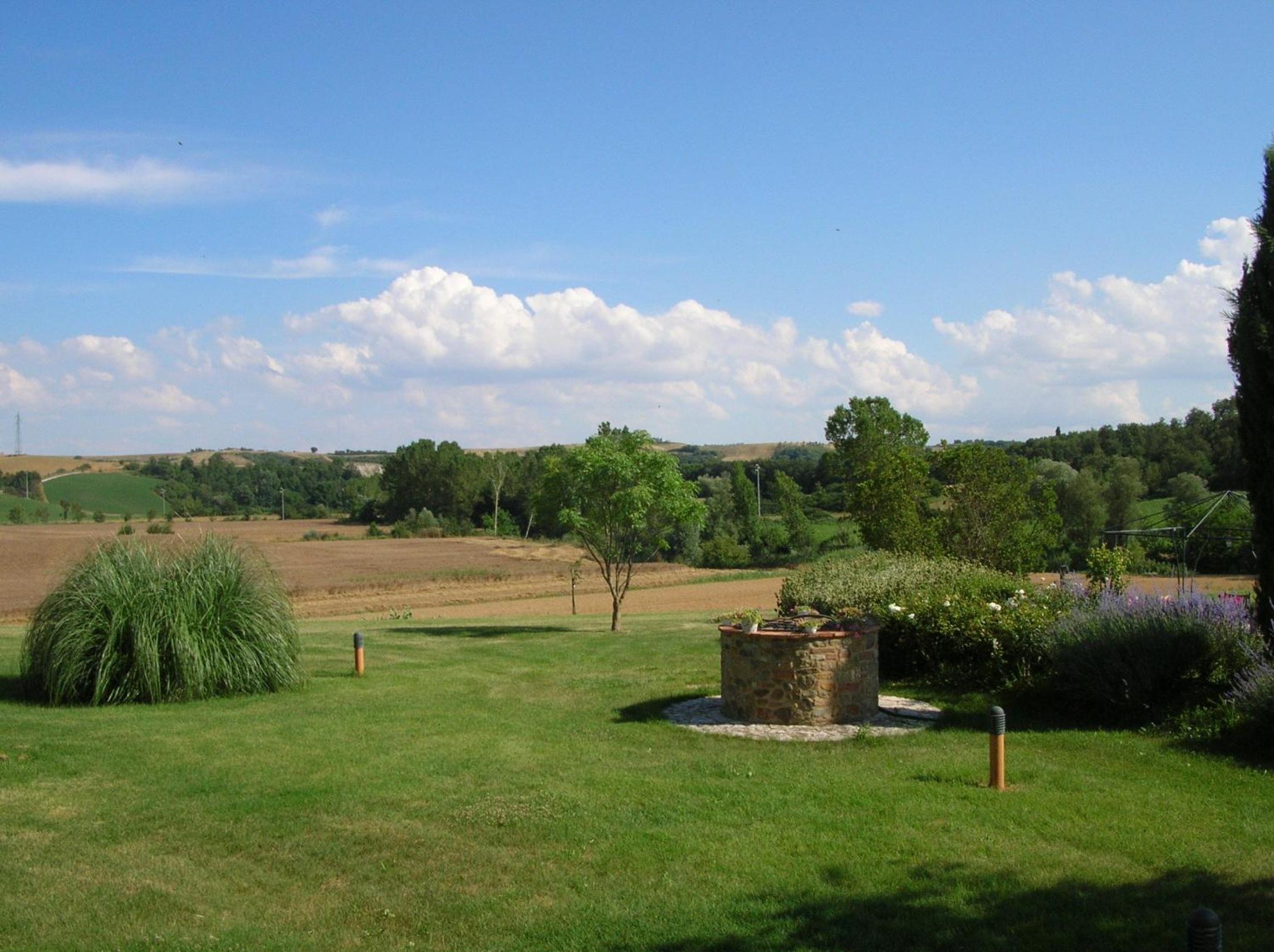 Photo 46