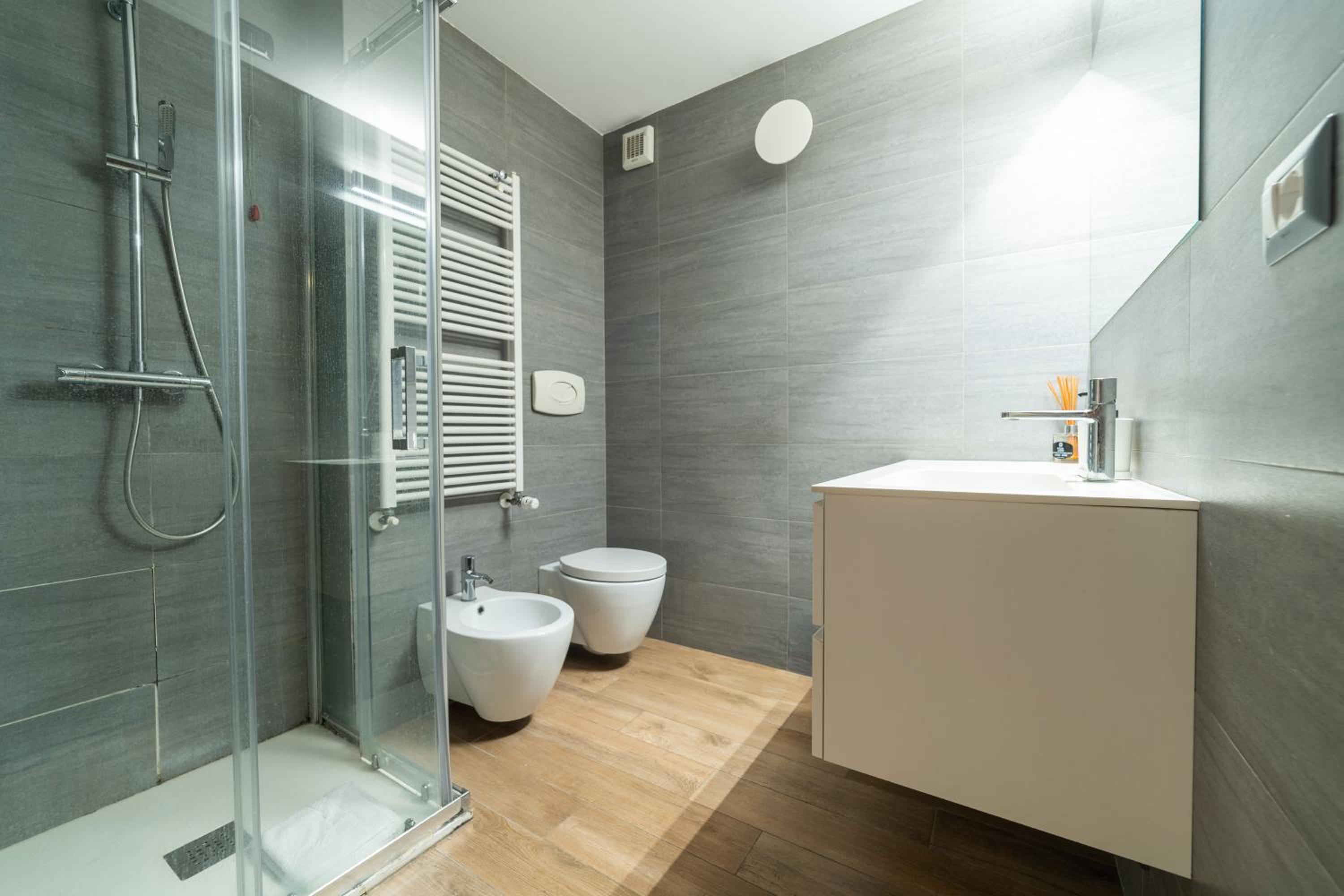 Luxury & Cozy 90 sqm Flat facing “Bosco Verticale”