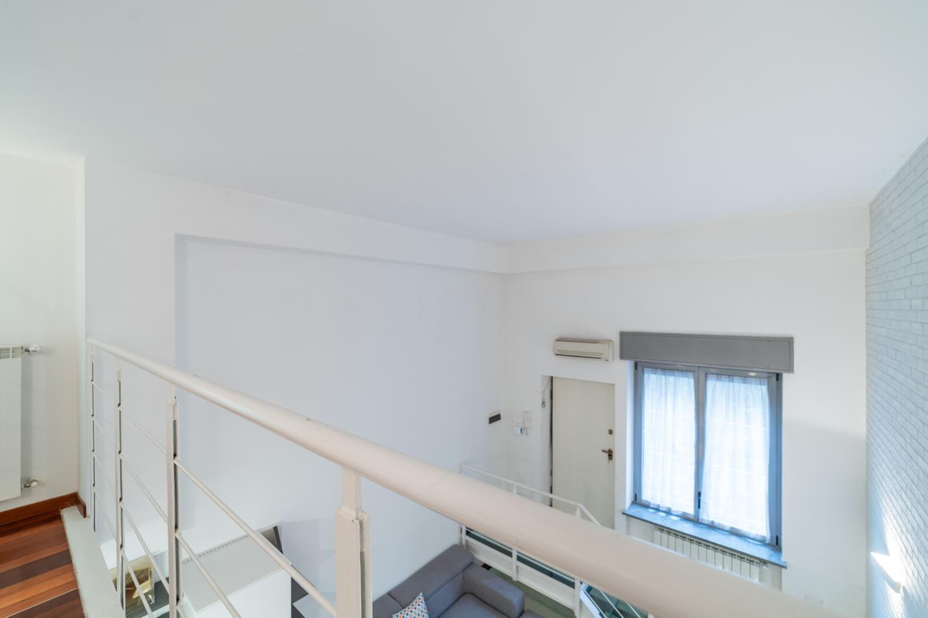 Luxury & Cozy 90 sqm Flat facing “Bosco Verticale”