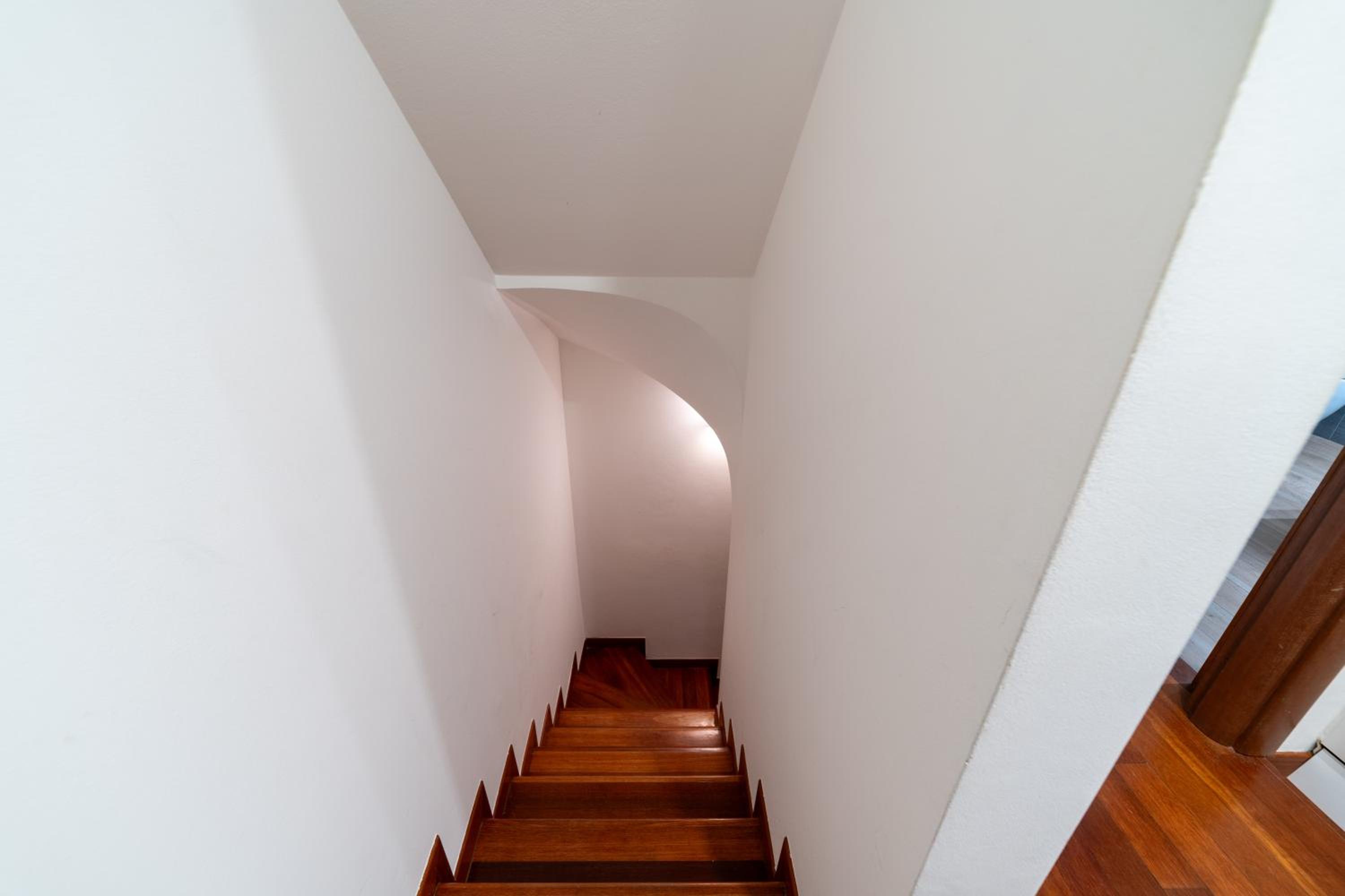 Luxury & Cozy 90 sqm Flat facing “Bosco Verticale”