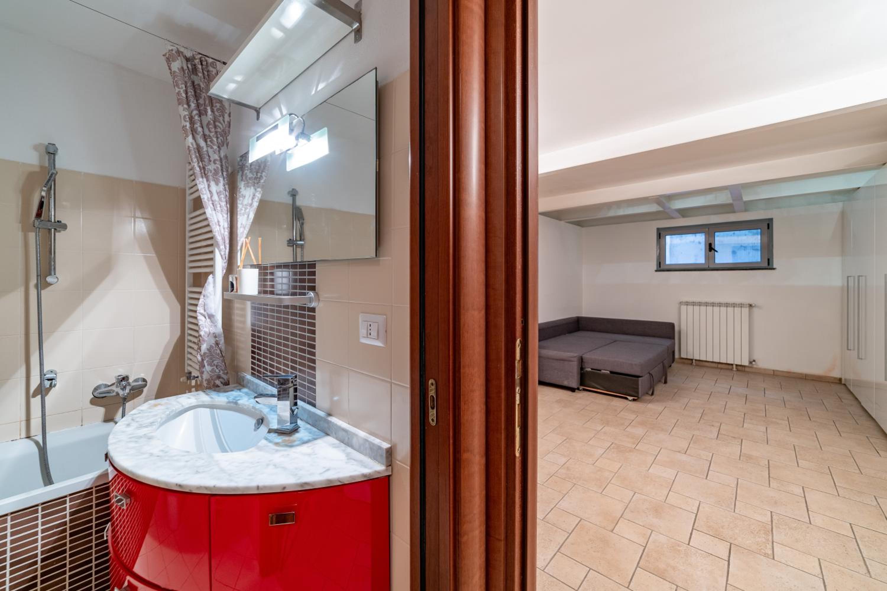 Luxury & Cozy 90 sqm Flat facing “Bosco Verticale”