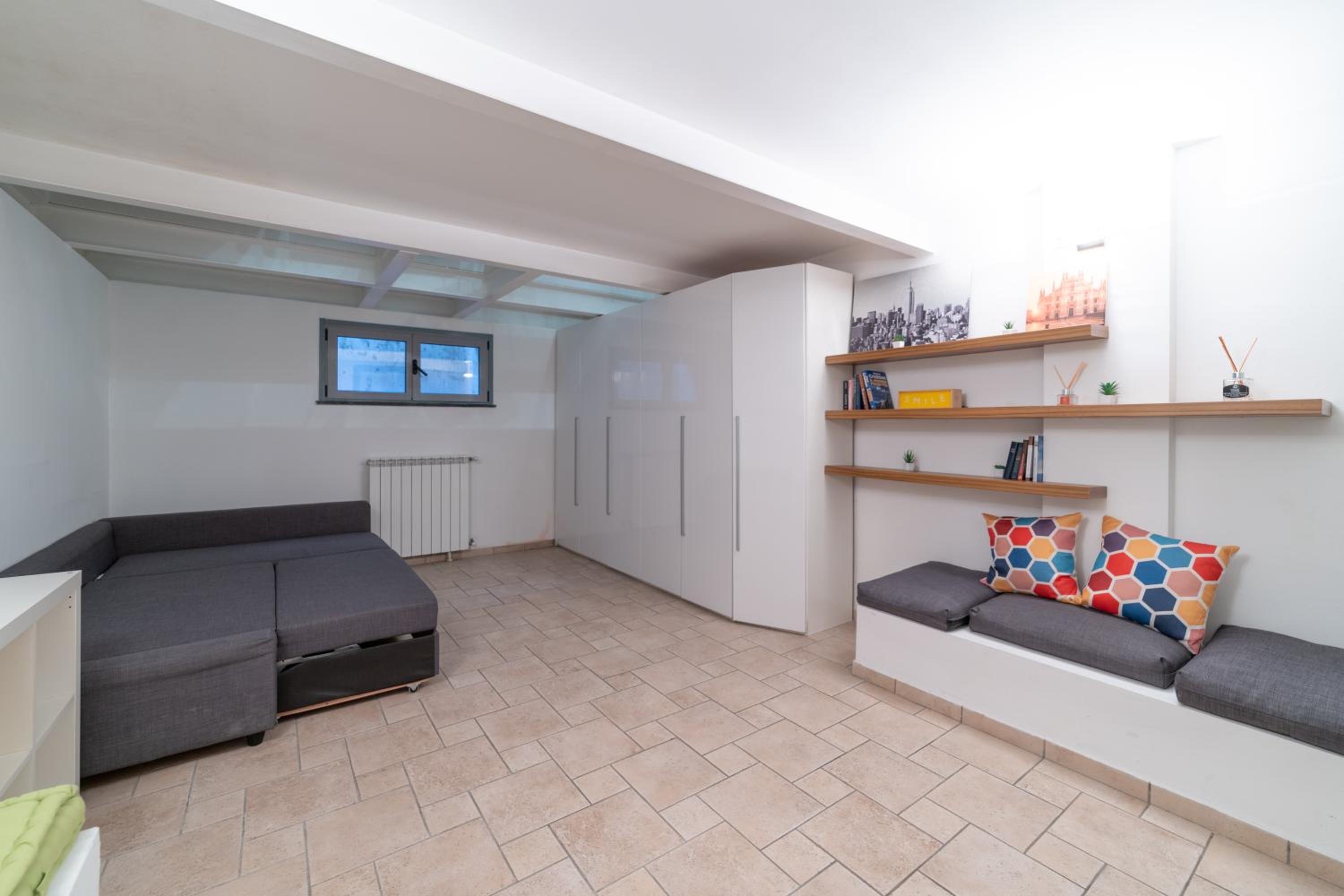 Luxury & Cozy 90 sqm Flat facing “Bosco Verticale”