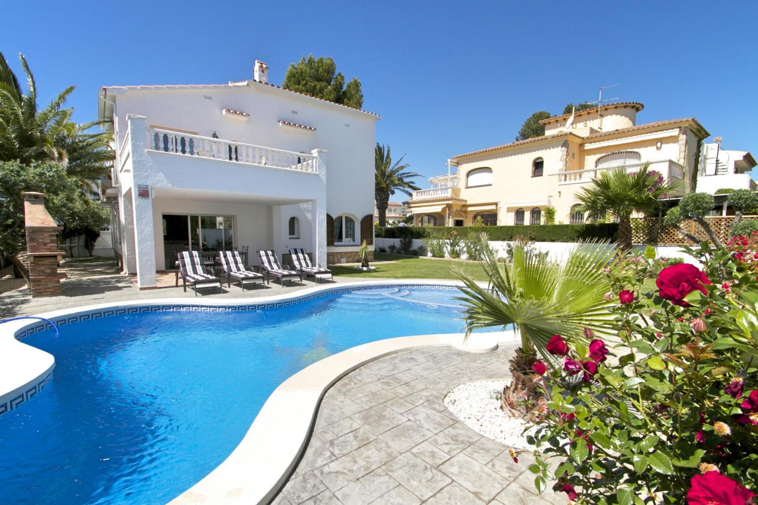 Hotel ARENDA Pino Alto Villa Gallo - Image 1