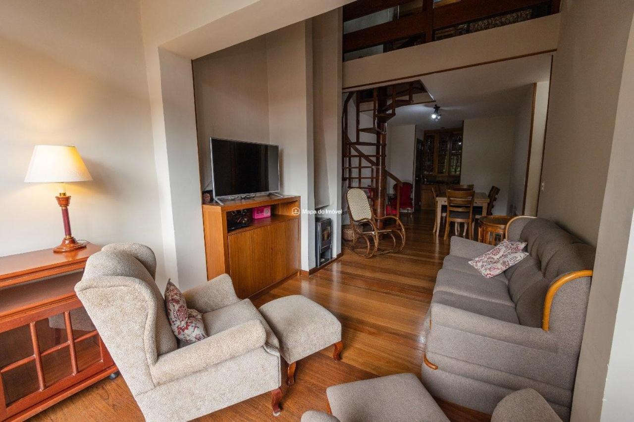 Apartamento no Condomínio Blumenburg