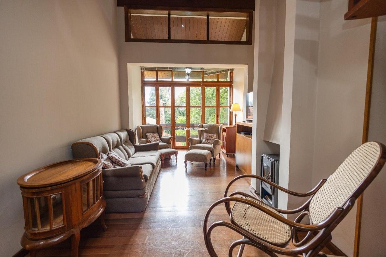 Apartamento no Condomínio Blumenburg