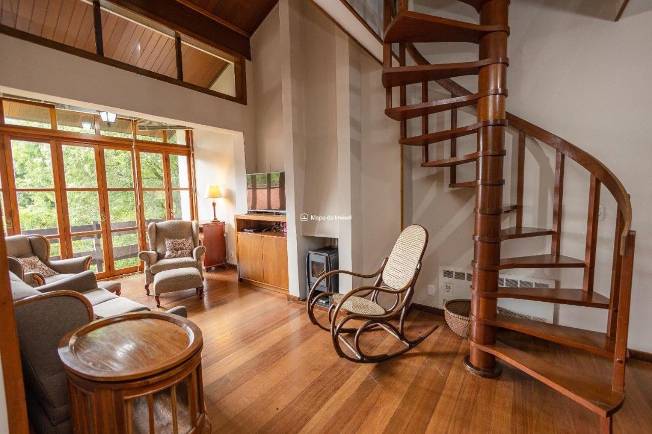 Apartamento no Condomínio Blumenburg