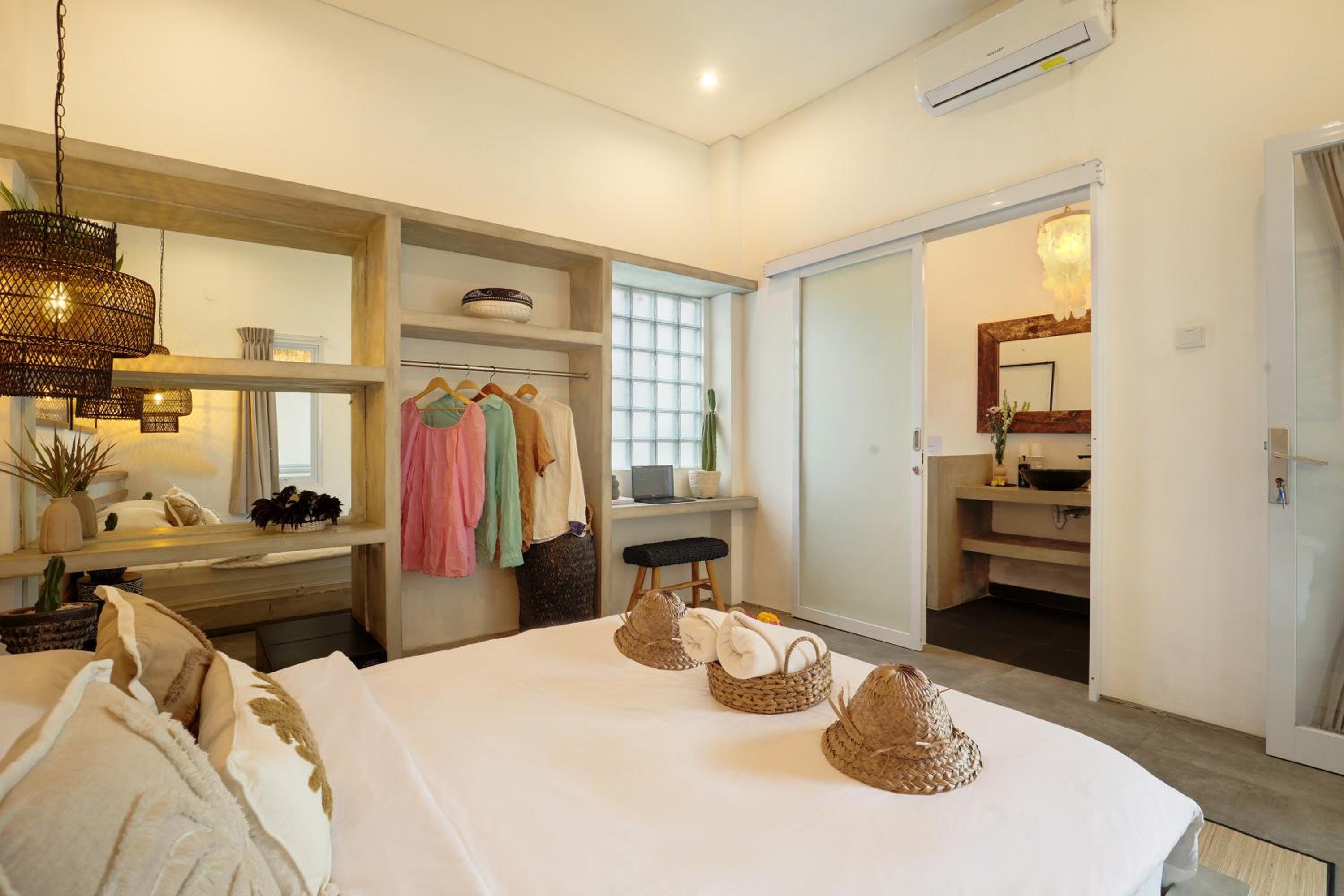 Seminyak Beach Luxury Villa