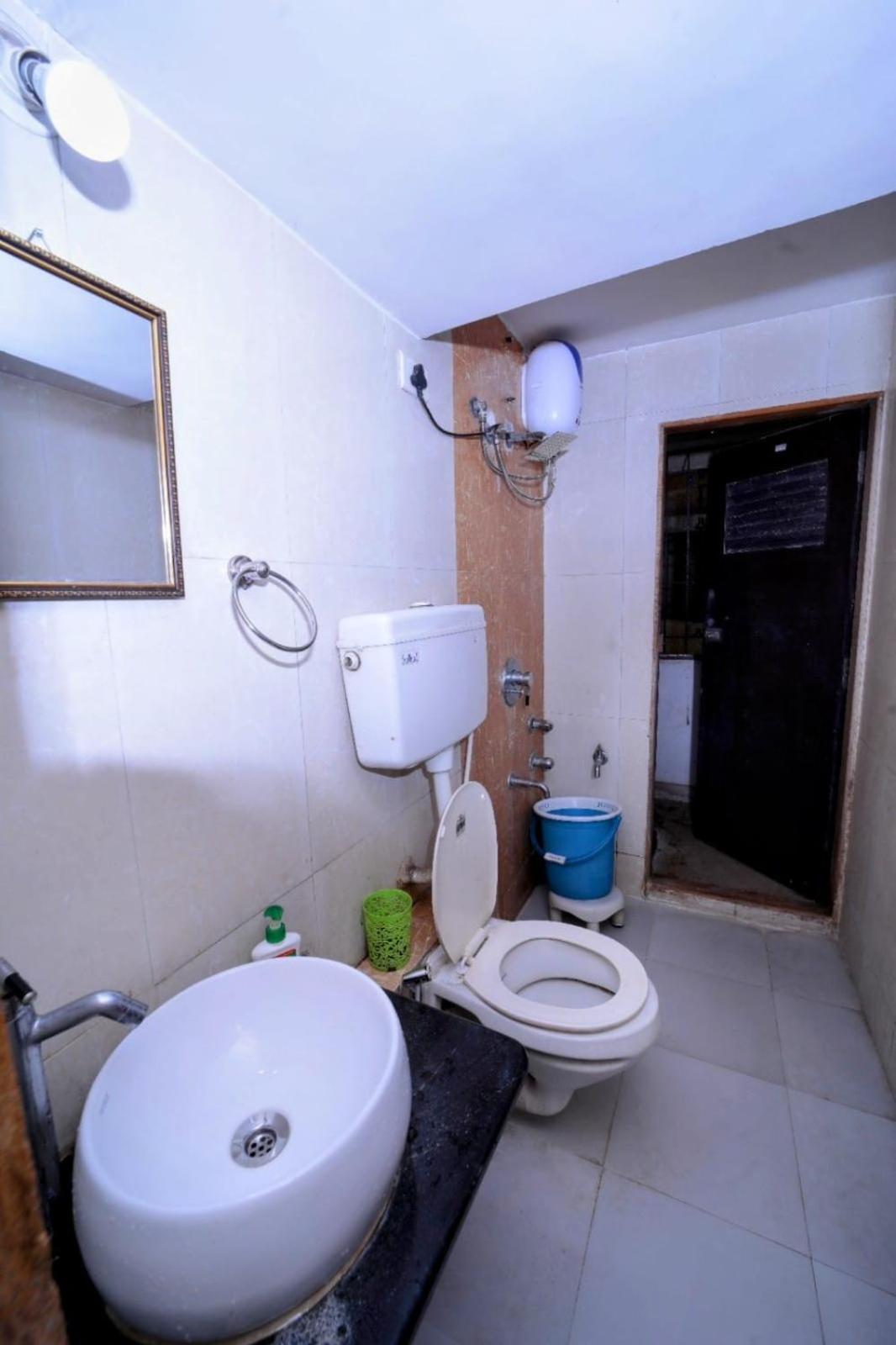 Aarya Stays Spacious 3BHK near R Mall Thane view 2