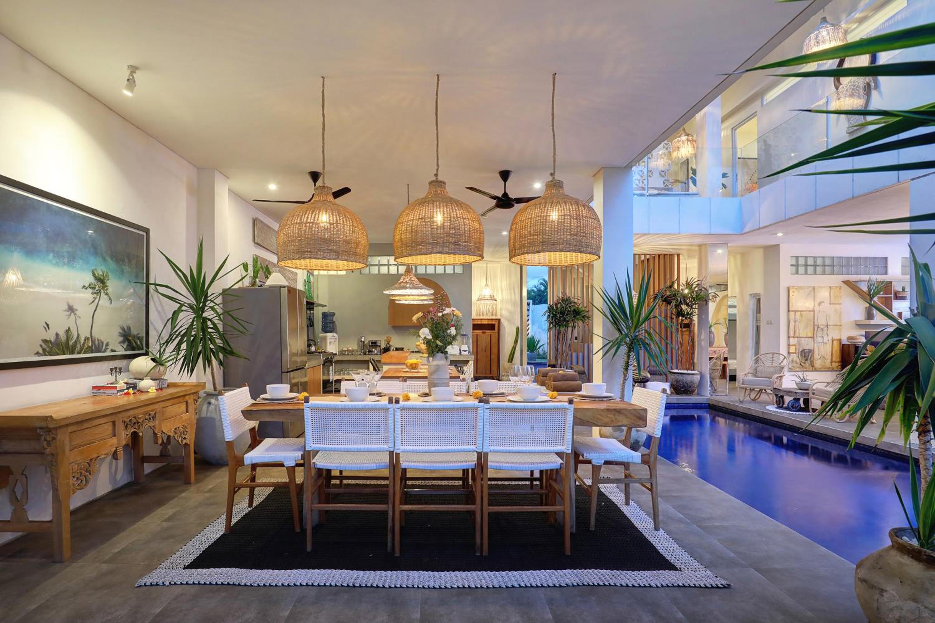 Seminyak Beach Luxury Villa