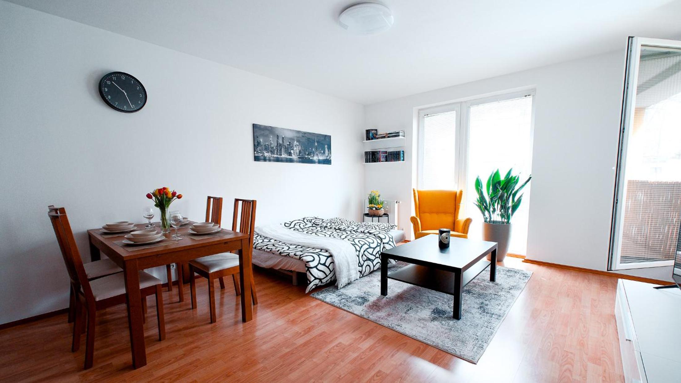 Apartmán u METRA, 4 hosté, parking free, blízko O2 arena