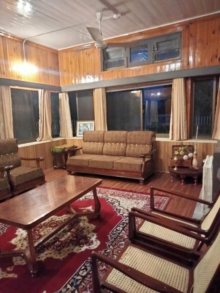 Batrasi Dak Bungalow