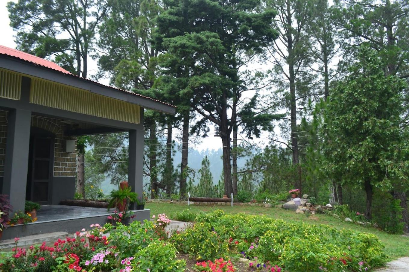 Batrasi Dak Bungalow