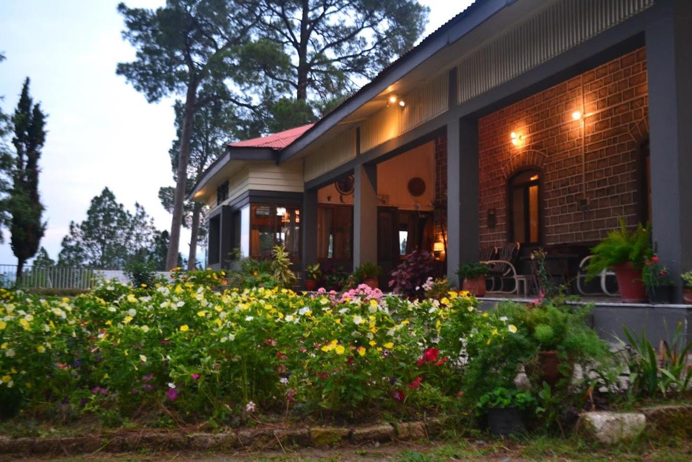 Batrasi Dak Bungalow