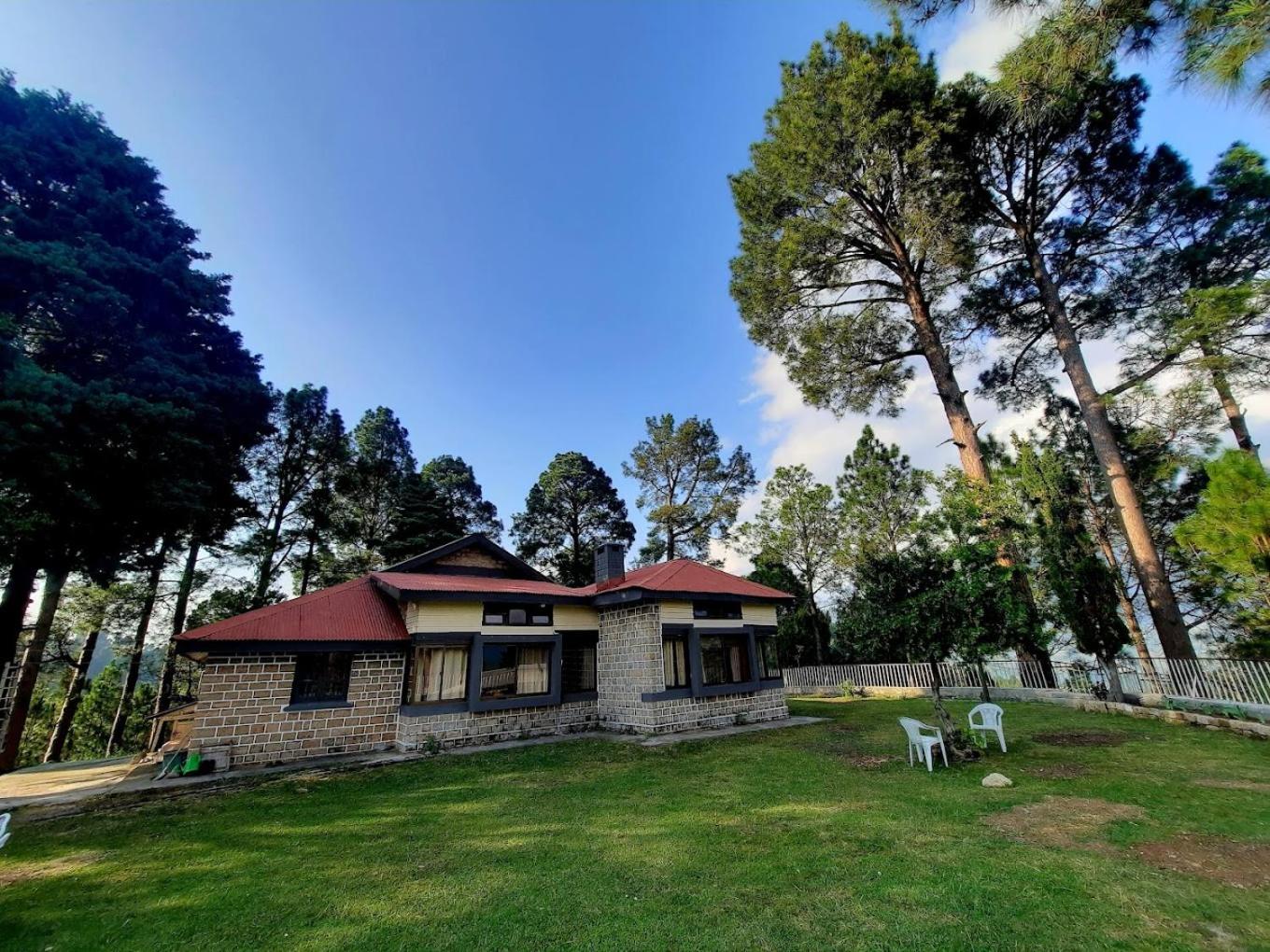 Batrasi Dak Bungalow