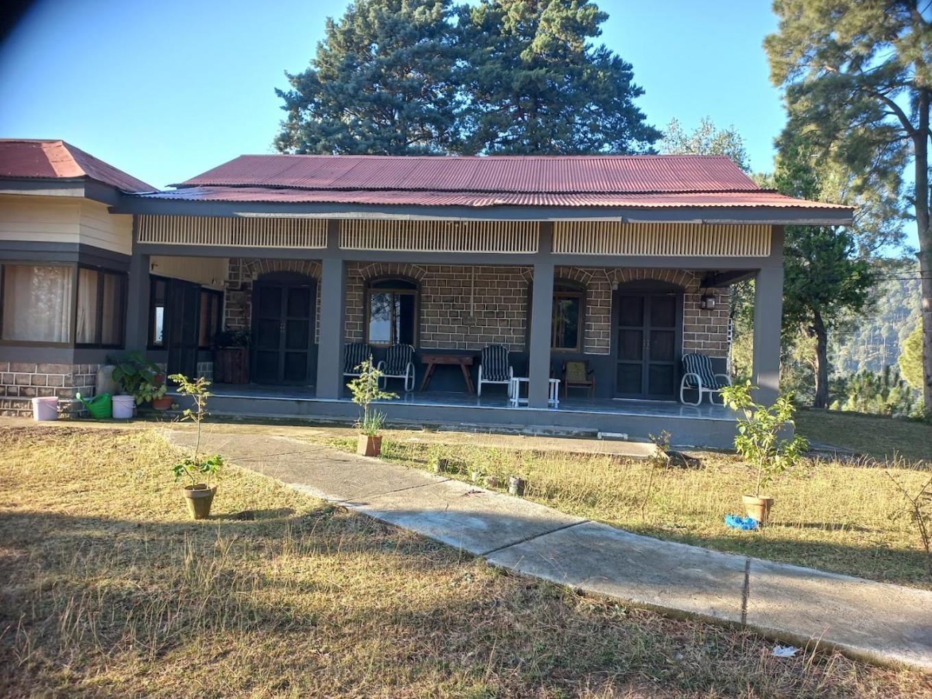 Batrasi Dak Bungalow