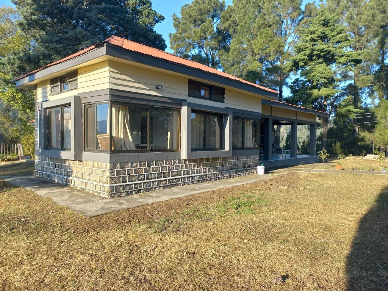 Batrasi Dak Bungalow