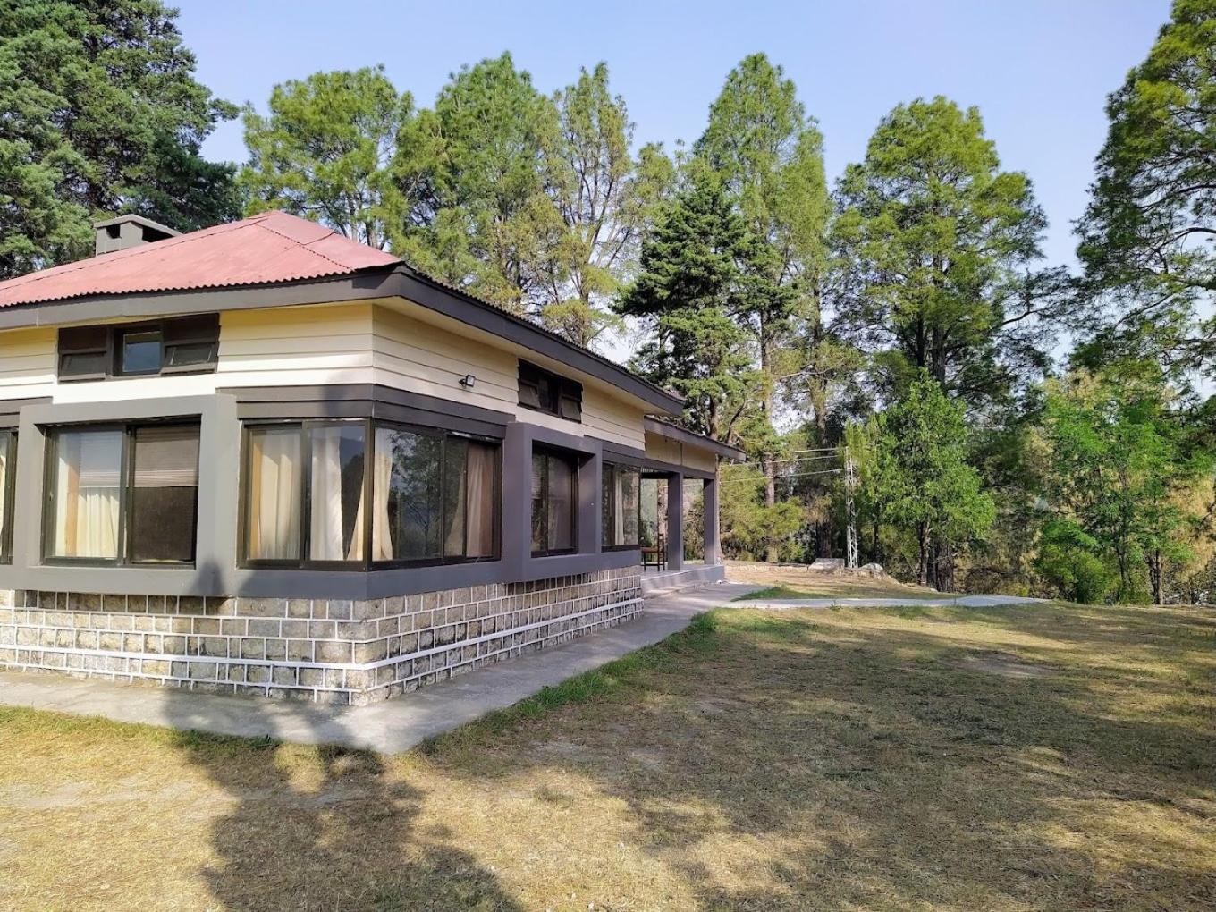 Batrasi Dak Bungalow