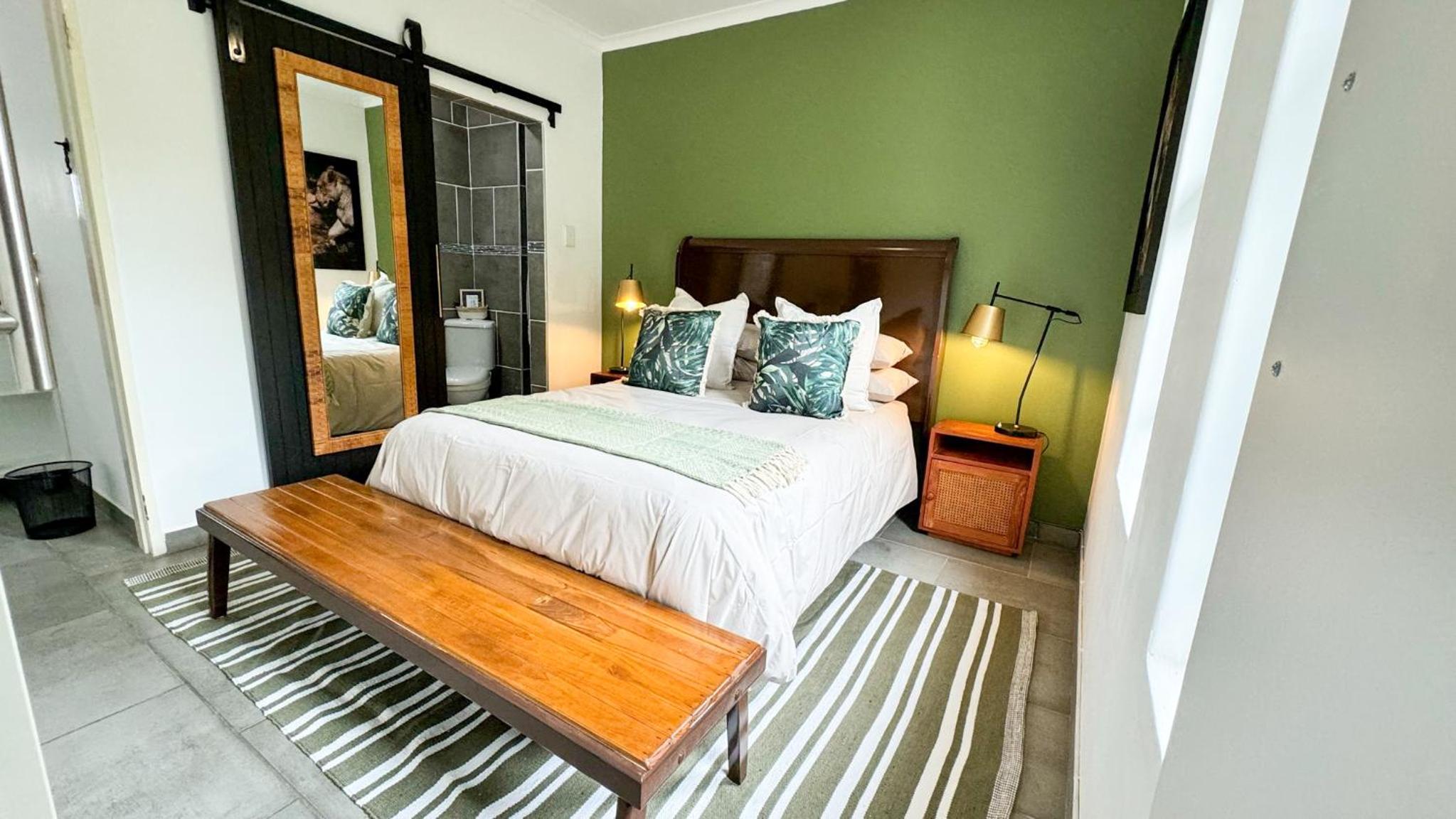 Luxury Apartment St Lucia 43 On the Bridge