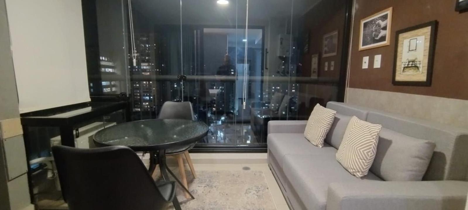 Charmosos Studios no Coração de São Paulo - RioSampaFlats
