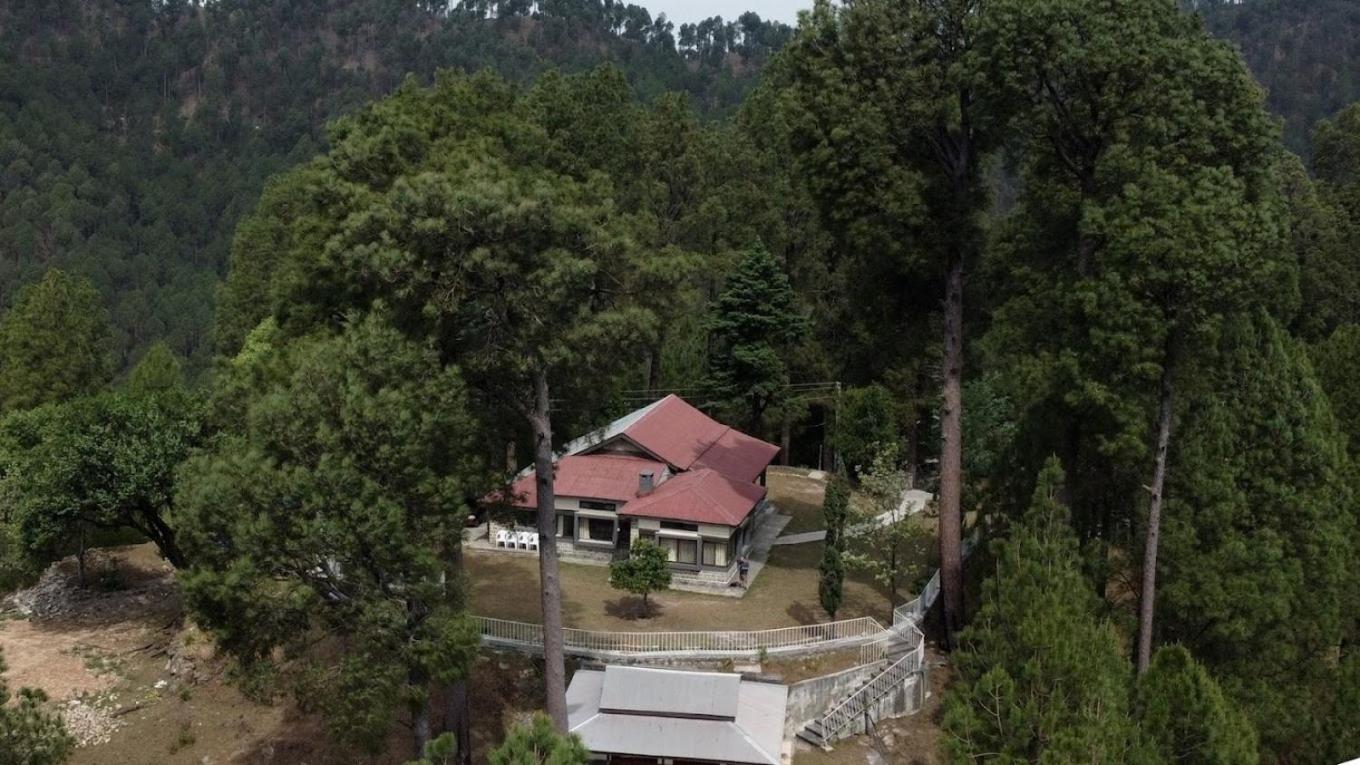 Batrasi Dak Bungalow