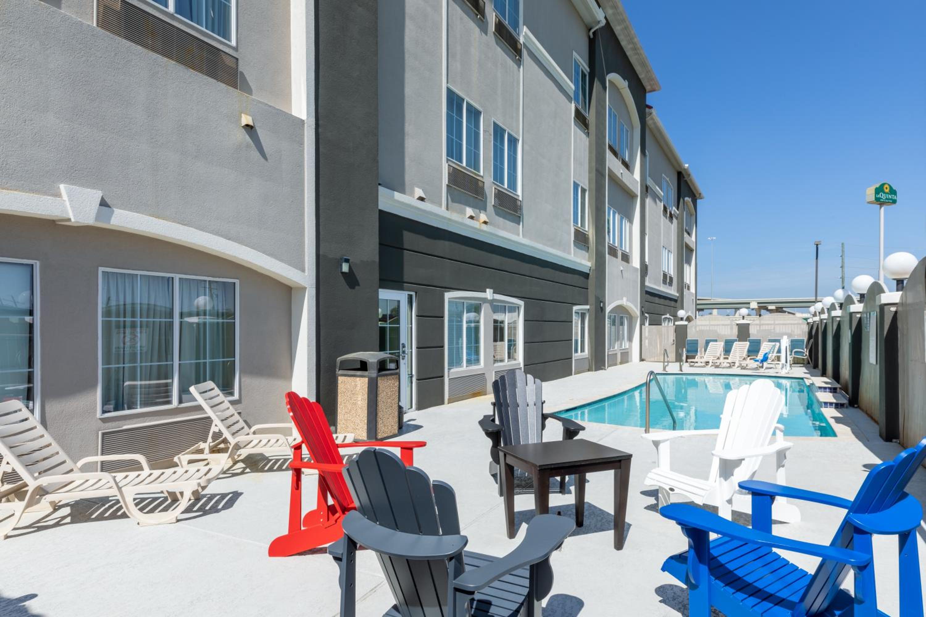 La Quinta by Wyndham Houston New Caney - Property Image 8